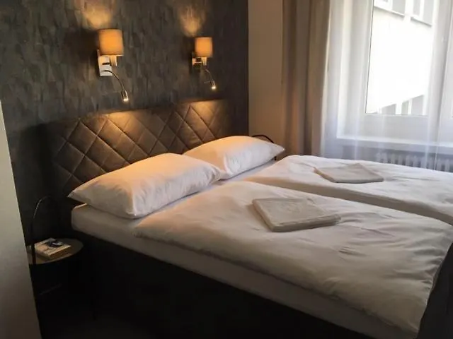 Hotel Trim パルドゥビツェ