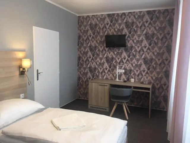 Hotel Trim パルドゥビツェ 2*,  チェコ